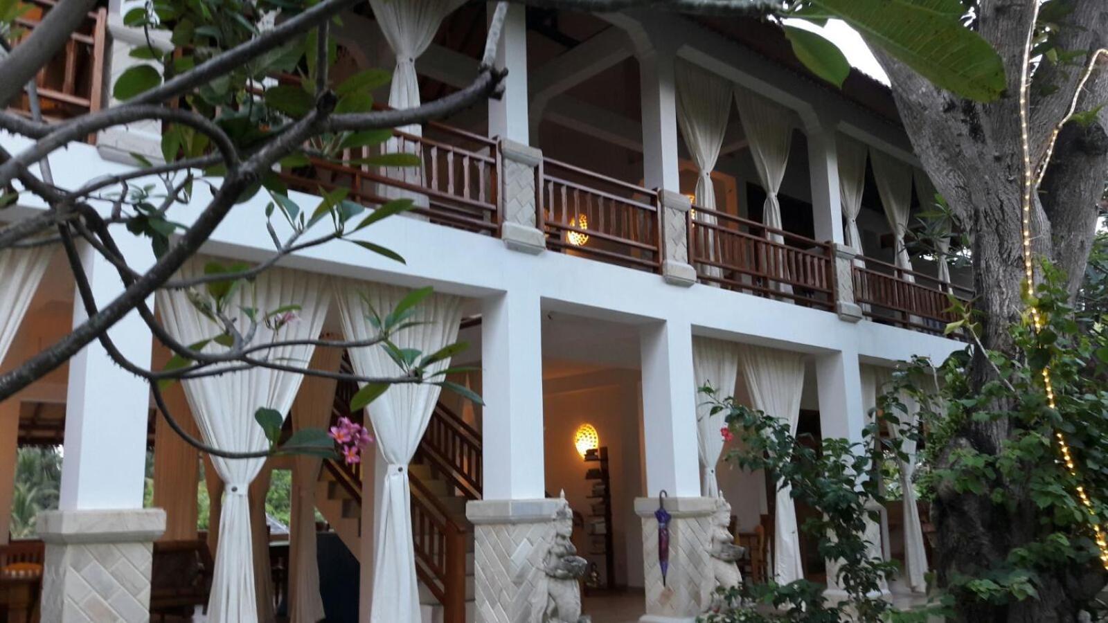 Villa Jakaranda And Villa Marakuya Lovina Szoba fotó